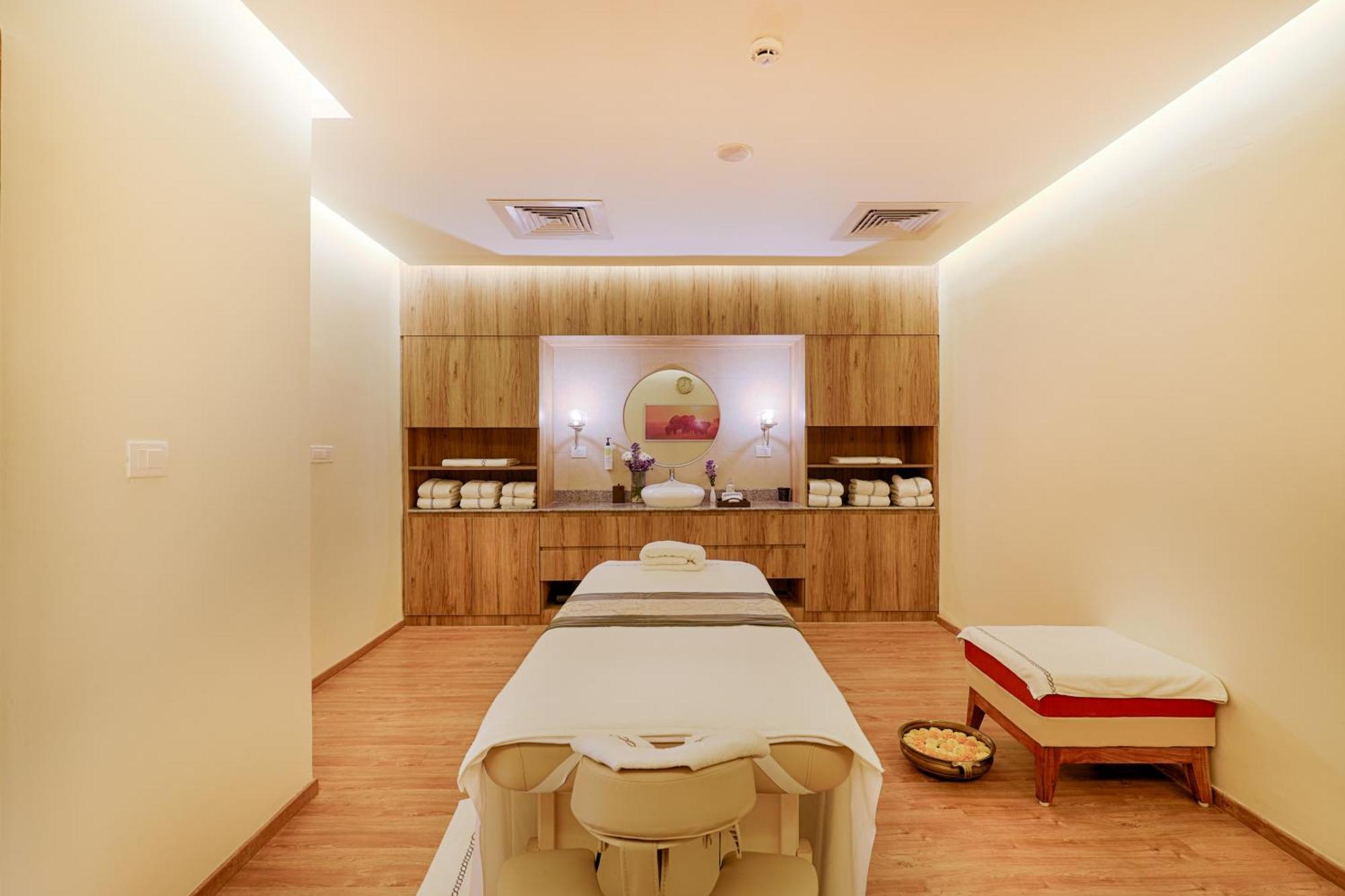 Club Mahindra Golden Landmark, Mysuru Kültér fotó