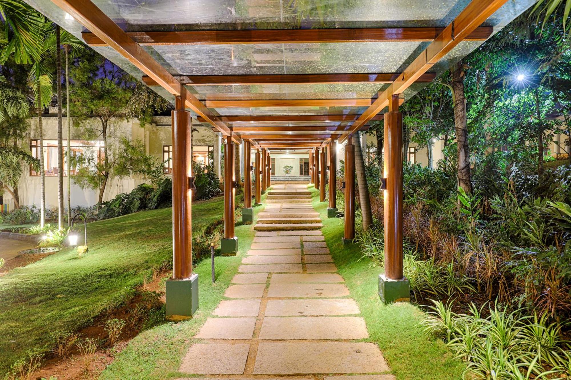 Club Mahindra Golden Landmark, Mysuru Kültér fotó